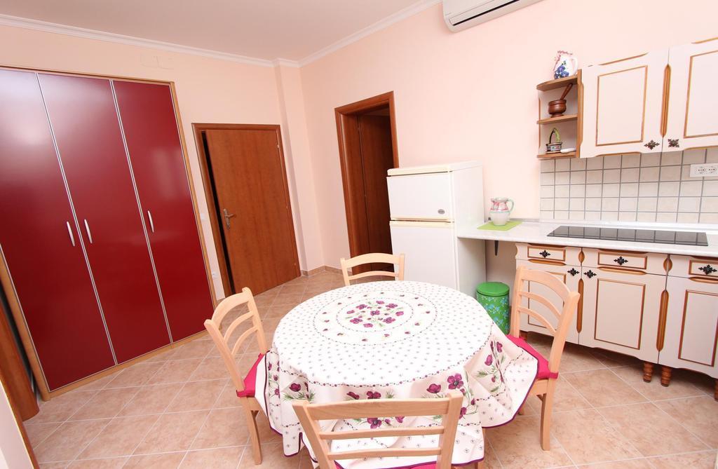 Apartments Casa Menis Rovinj Chambre photo